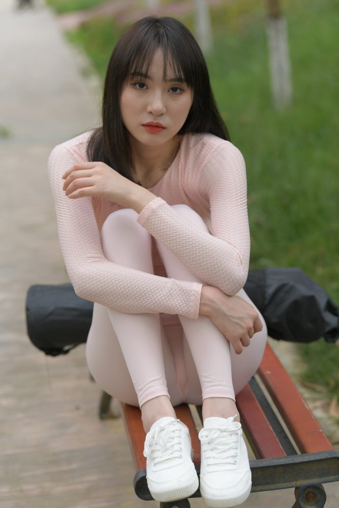粉粉的瑜伽裤女孩太可爱了 J2090 854P1V-30.4GB-博拾图库