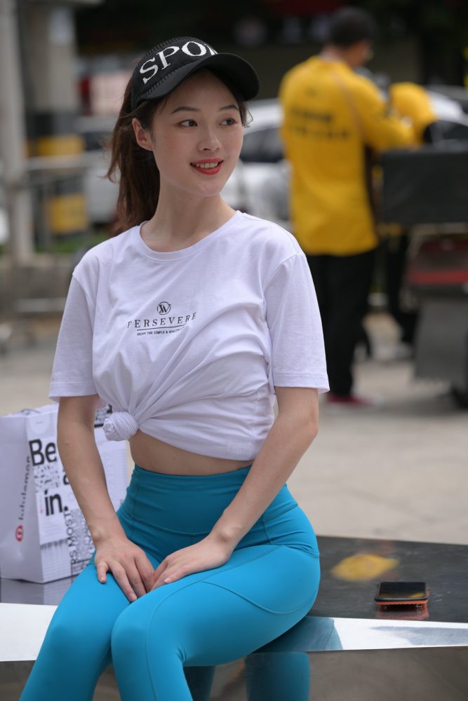 图片[2]-蓝色瑜伽裤阳光女孩J2095 611P1V-21.8GB-博拾图库