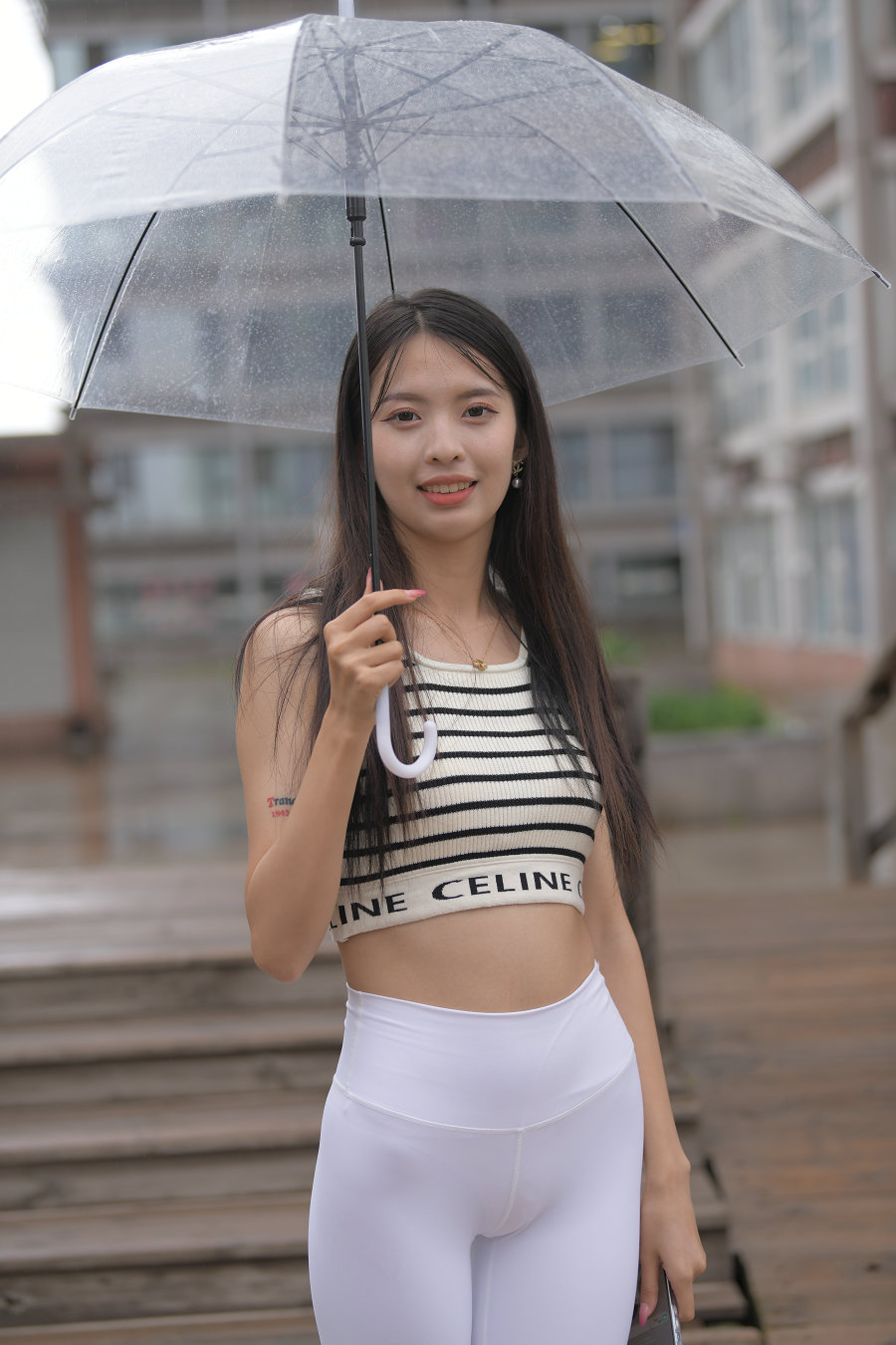 图片[1]-打伞的白色瑜伽裤女孩J2986 622P1V-22.06GB-博拾图库