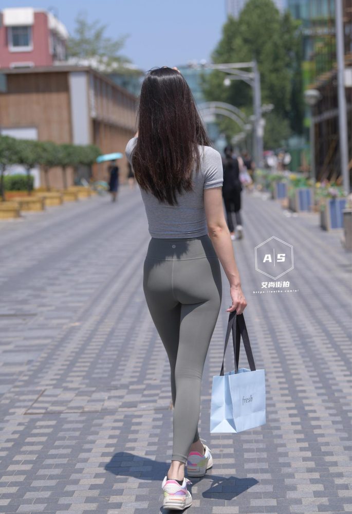 图片[1]-非常漂亮的瑜伽裤女孩J2192 501P1V-15.5GB-博拾图库