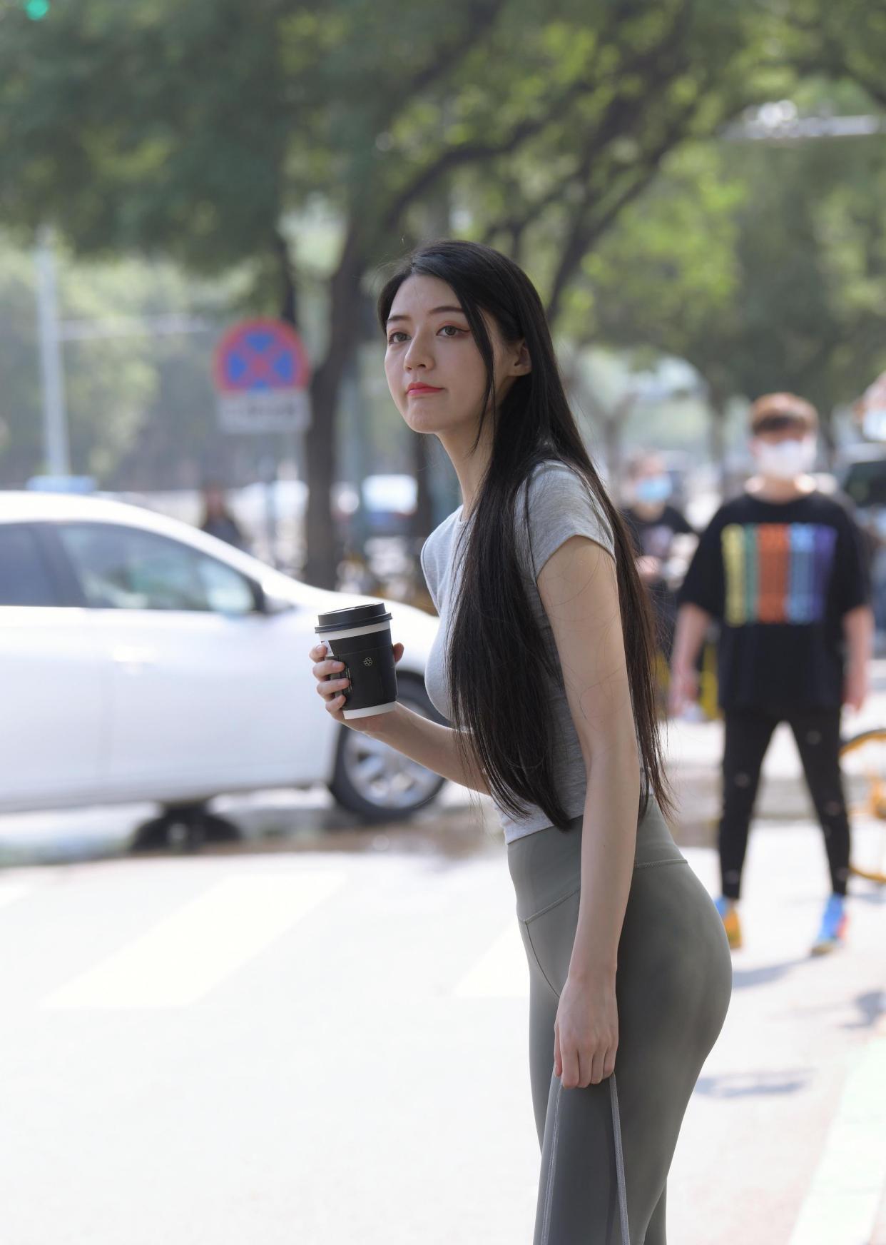 图片[3]-在外面逛街的瑜伽裤女孩J2240 449P1V-16.7GB-博拾图库