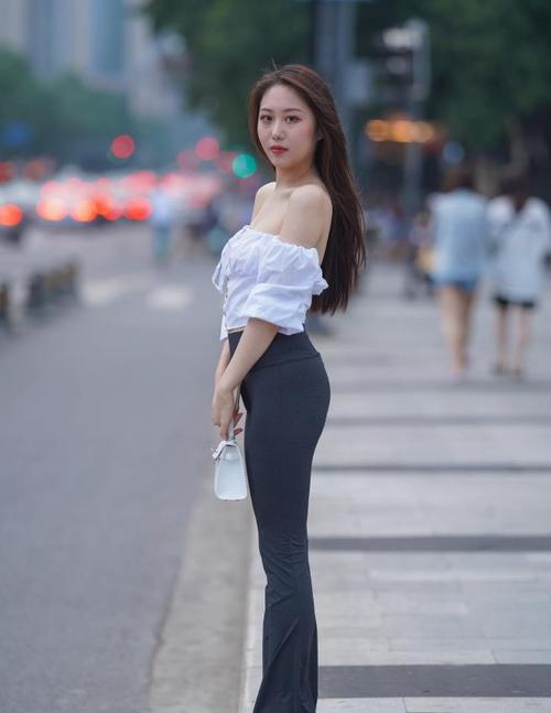 图片[3]-身材非常哇塞的瑜伽裤女孩  J1333 521P6V-21.6GB-博拾图库