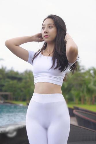 图片[2]-白色瑜伽裤柔情女孩 J1406 554P2V-21.1GB-博拾图库