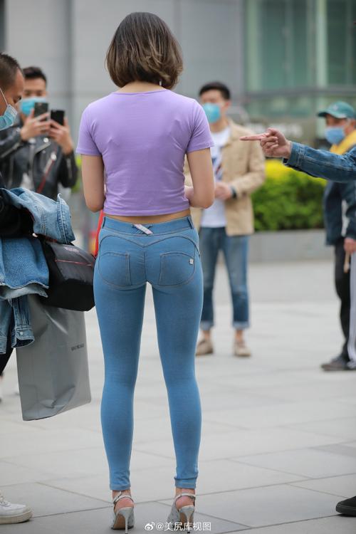 图片[4]-爱笑的短发紧身牛仔裤姑娘J1911 114P12V-7.29GB-博拾图库