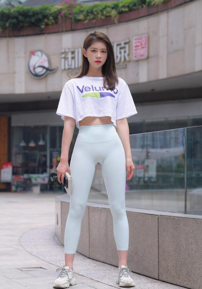 这个瑜伽裤女孩真的很漂亮 J1960 815P1V-28.9GB-博拾图库