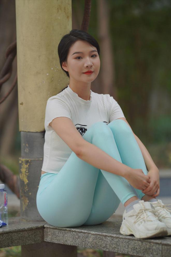 图片[3]-穿瑜伽裤的古风女人 J2984 1282P1V-33.4GB-博拾图库