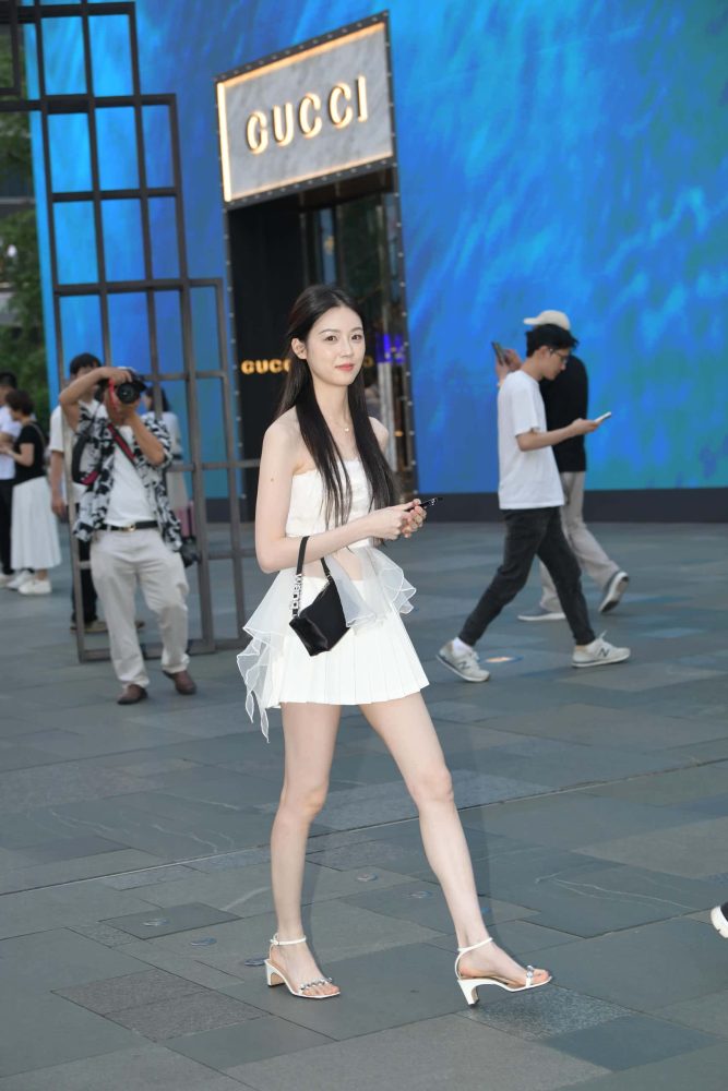 P4227 甜美白色连衣裙 【81P】-博拾图库